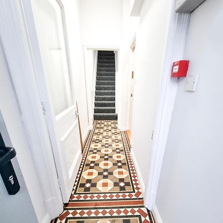 Stunning Flat Close To Beach Σουόνσι Εξωτερικό φωτογραφία